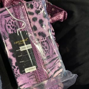 Arcadia U.S.A Purse and Wallet